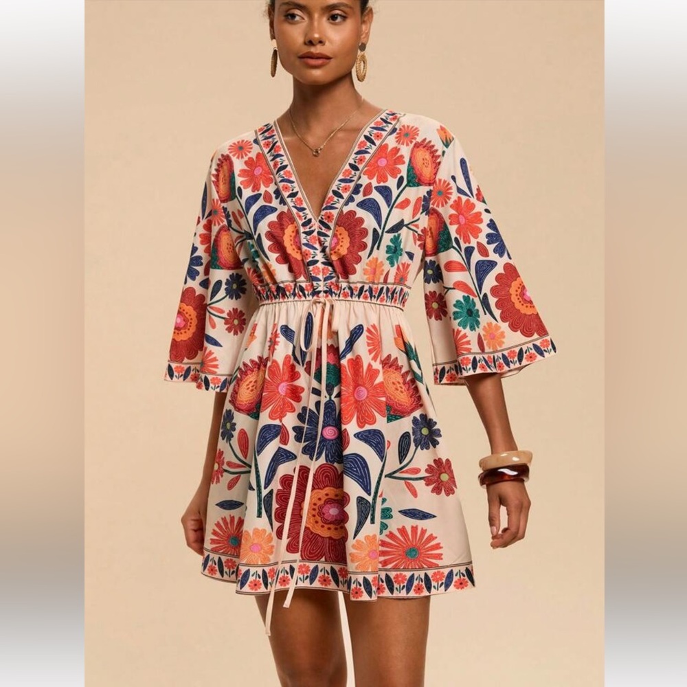 Floral V-Neck Tropical Dress with Bell Sleeves NEW XL - Picture 2 of 6